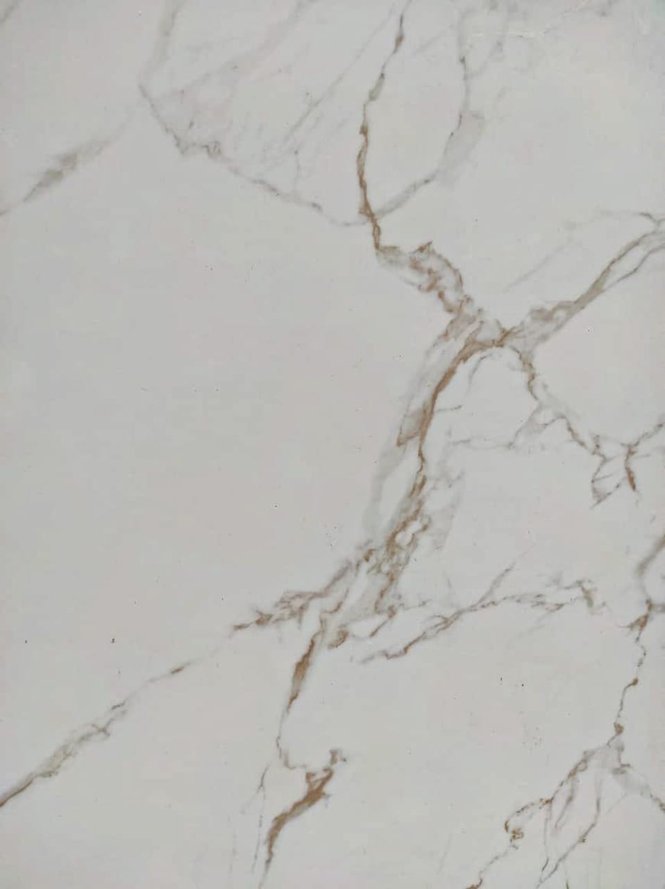 Piedra_sinterizada_blanca_beta_gris_y_cafe